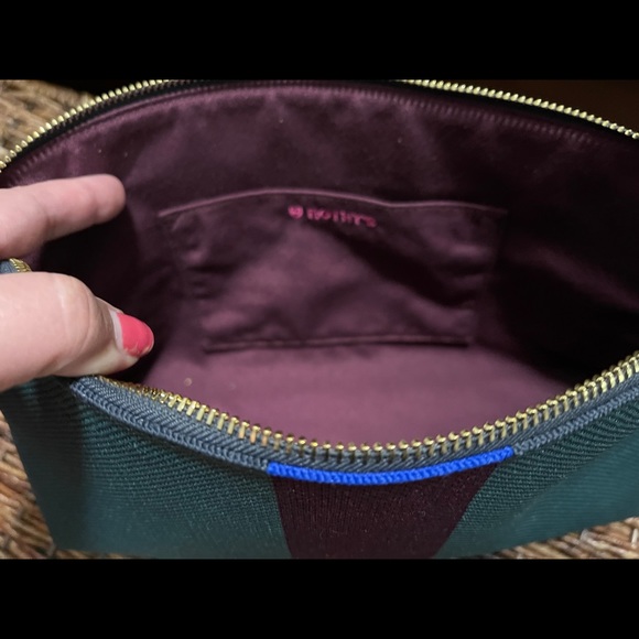 Rothy’s Spruce and Raspberry Vanity Set - Picture 3 of 3